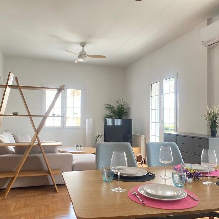 Faliro Comfort Apartment 10 Mins Walking To The Beach Афіни Екстер'єр фото
